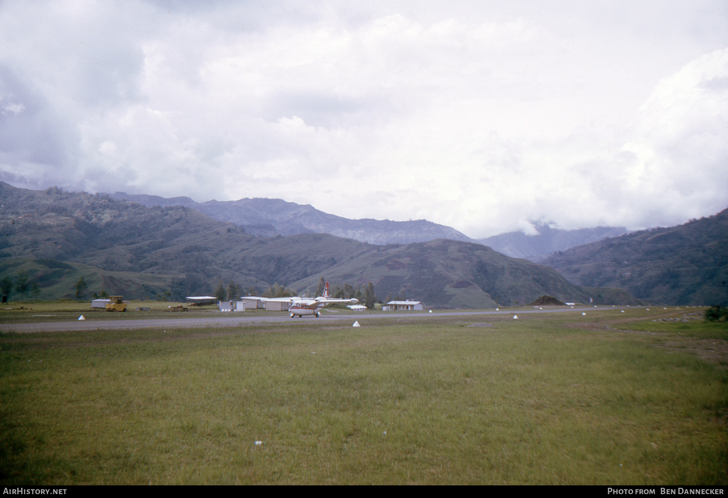 Airport photo of Kundiawa - Chimbu (AYCH / CMU) in Papua New Guinea | AirHistory.net #161140