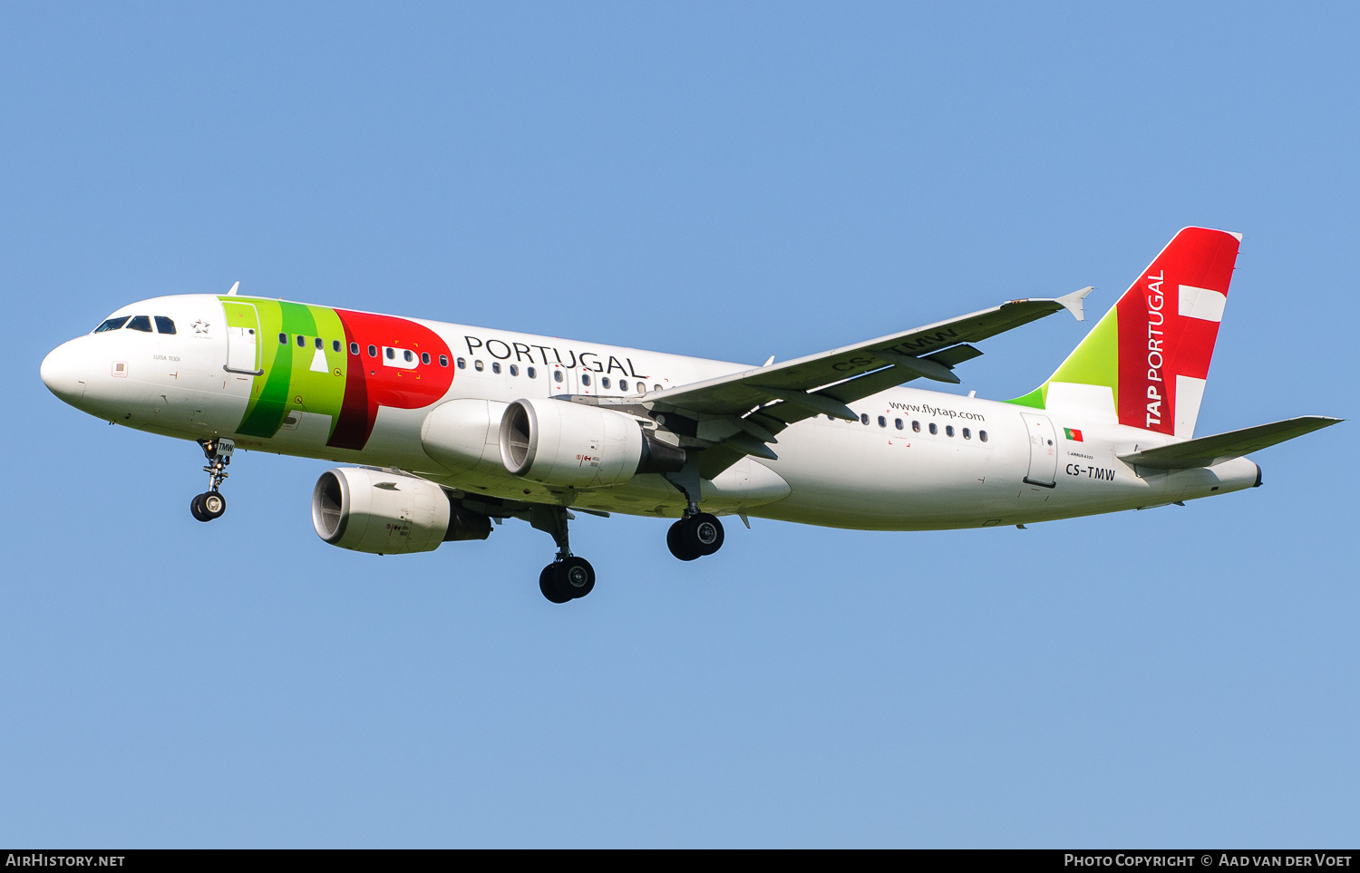 Aircraft Photo of CS-TMW | Airbus A320-214 | TAP Portugal | AirHistory.net #161145