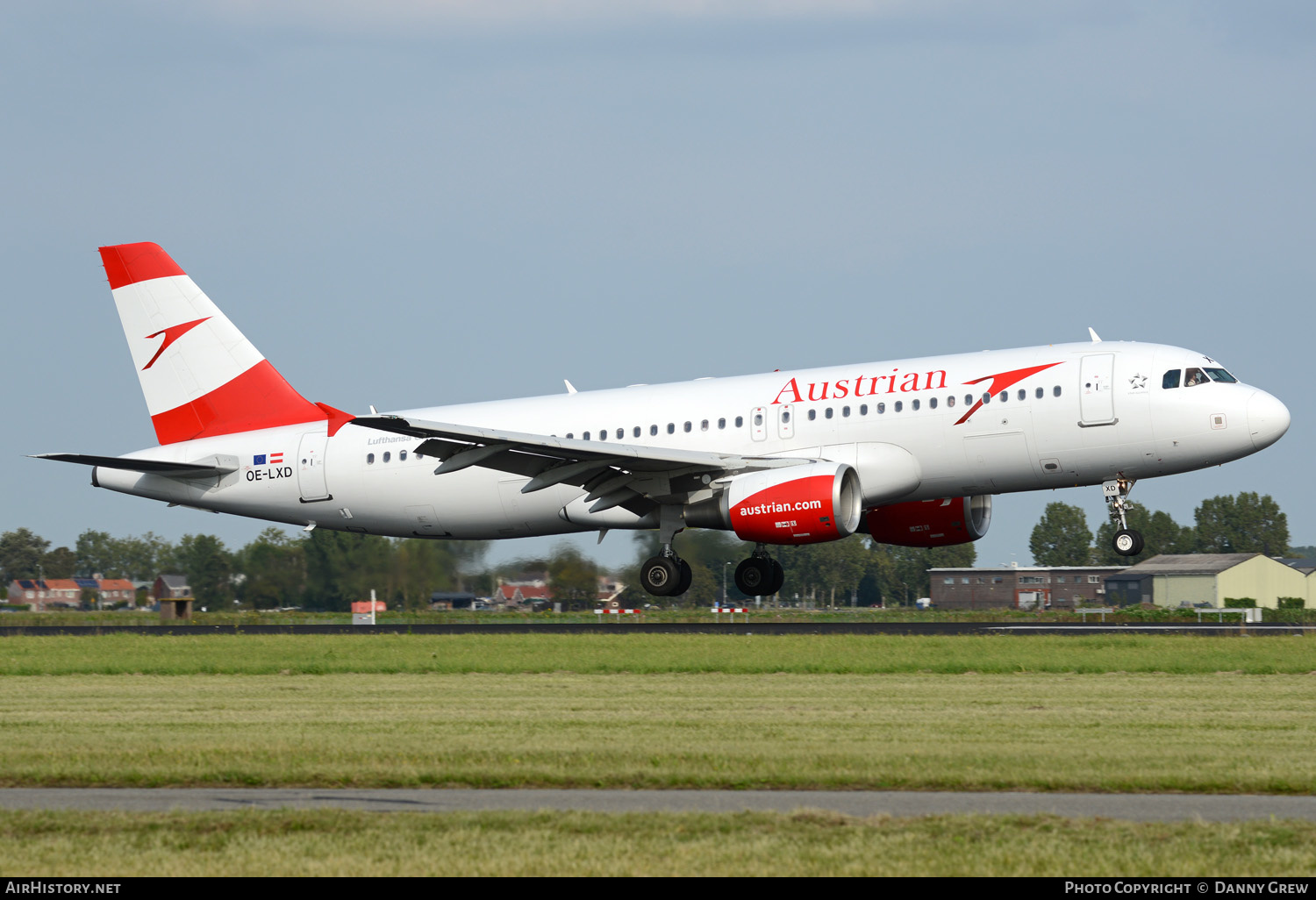 Aircraft Photo of OE-LXD | Airbus A320-216 | Austrian Airlines | AirHistory.net #161167