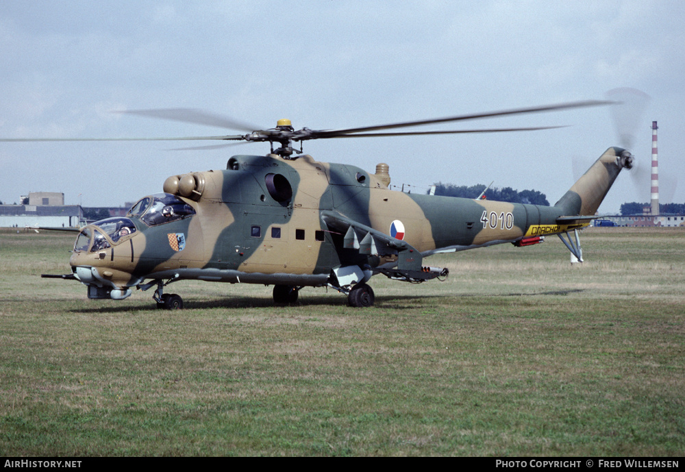 Aircraft Photo of 4010 | Mil Mi-24D | Czechoslovakia - Air Force | AirHistory.net #161316