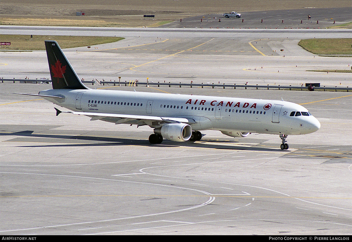 Aircraft Photo of C-GJWI | Airbus A321-211 | Air Canada | AirHistory.net #161437