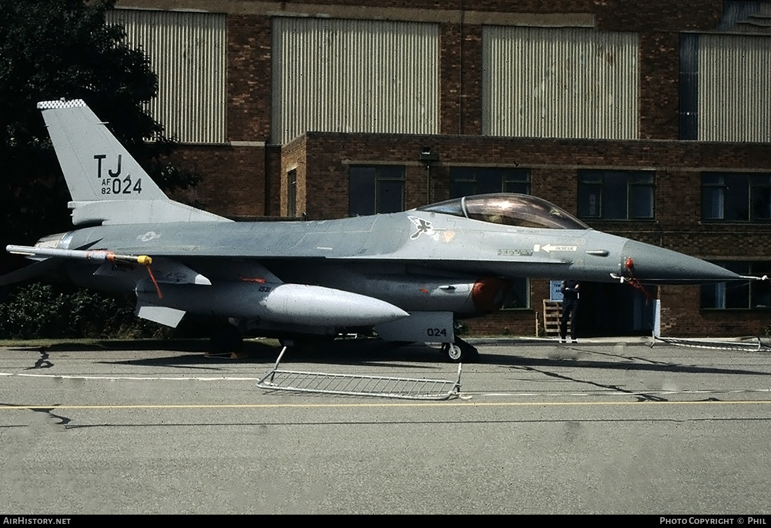 Aircraft Photo of 82-1024 / AF82-024 | General Dynamics F-16A Fighting Falcon | USA - Air Force | AirHistory.net #161520