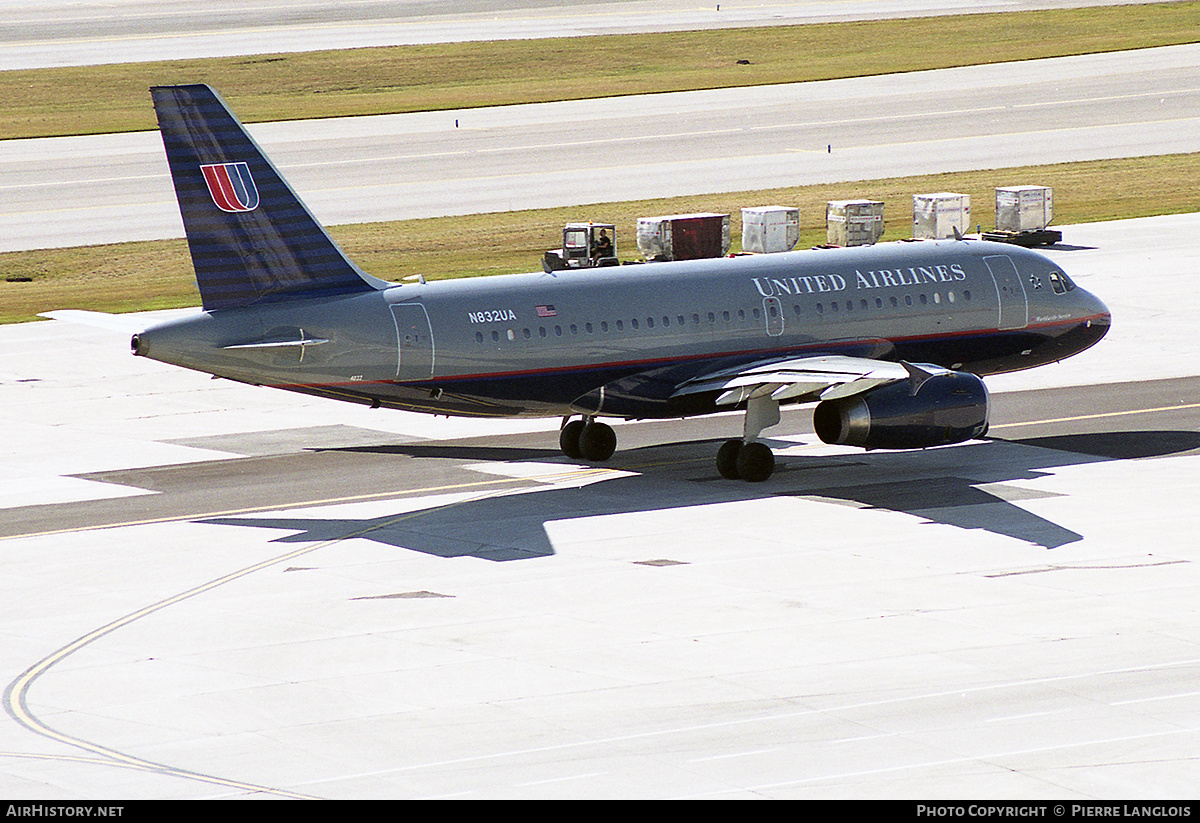 Aircraft Photo of N832UA | Airbus A319-131 | United Airlines | AirHistory.net #161544