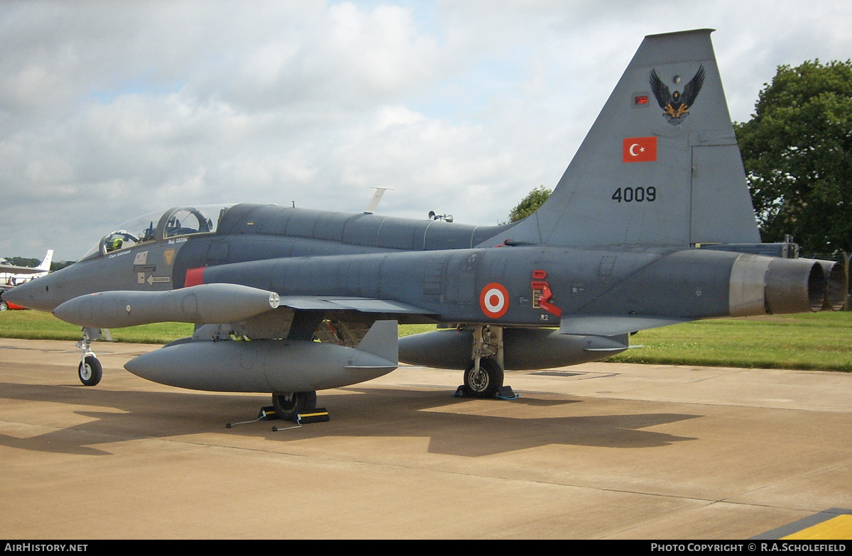 Aircraft Photo of 69-4009 / 4009 | Canadair NF-5B-2000 | Turkey - Air Force | AirHistory.net #161603