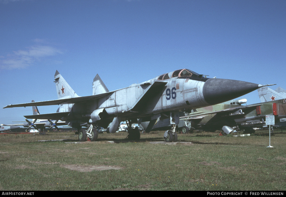 Aircraft Photo of 96 blue | Mikoyan-Gurevich MiG-31 | Russia - Air Force | AirHistory.net