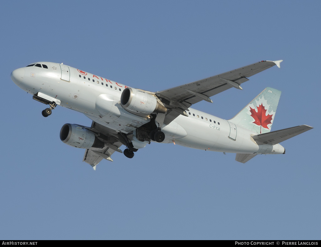 Aircraft Photo of C-FYJI | Airbus A319-114 | Air Canada | AirHistory.net #161708