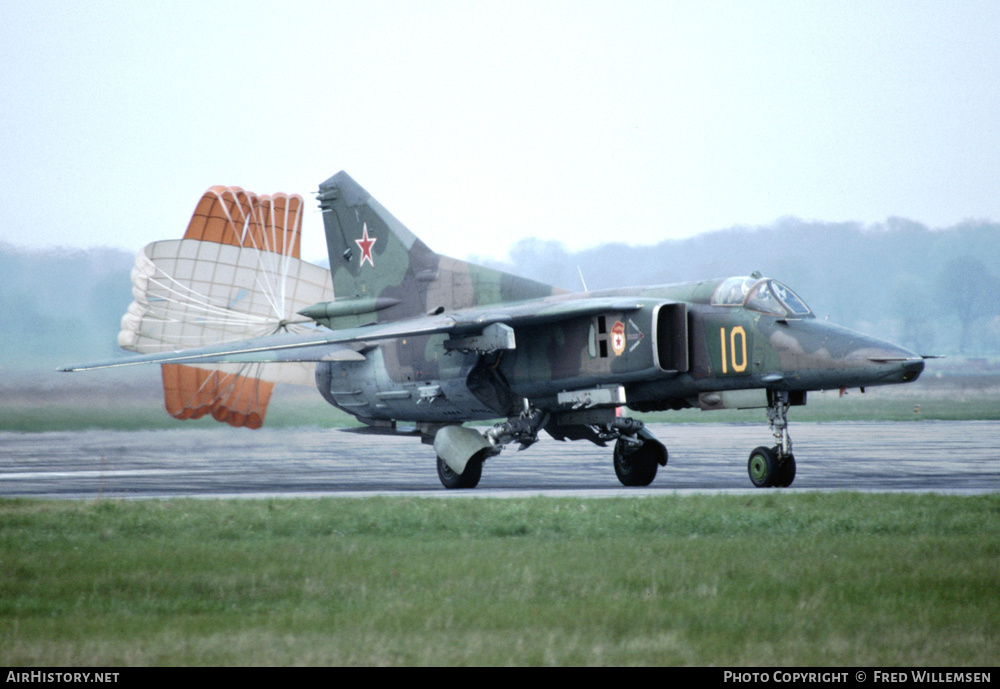 Aircraft Photo of 10 yellow | Mikoyan-Gurevich MiG-27D | Russia - Air Force | AirHistory.net #161754