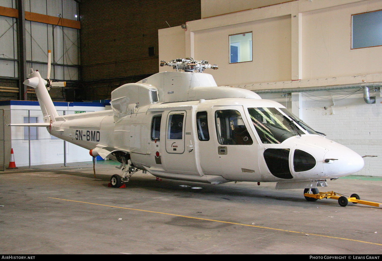 Aircraft Photo of 5N-BMD | Sikorsky S-76C+ | AirHistory.net #161796
