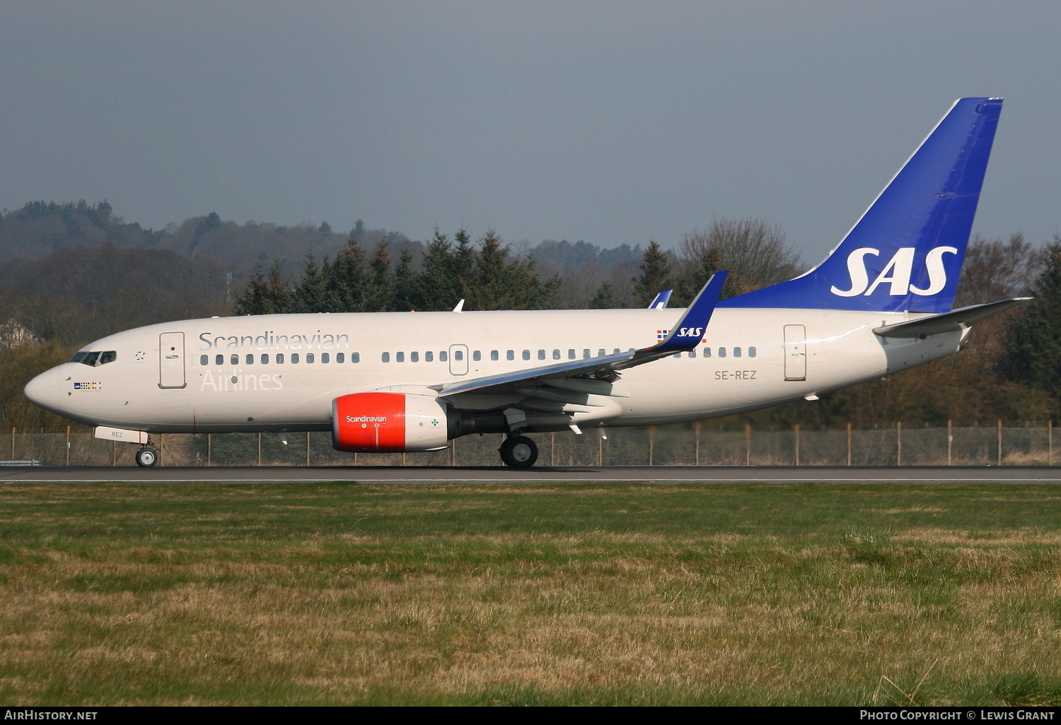 Aircraft Photo of SE-REZ | Boeing 737-76N | Scandinavian Airlines - SAS | AirHistory.net