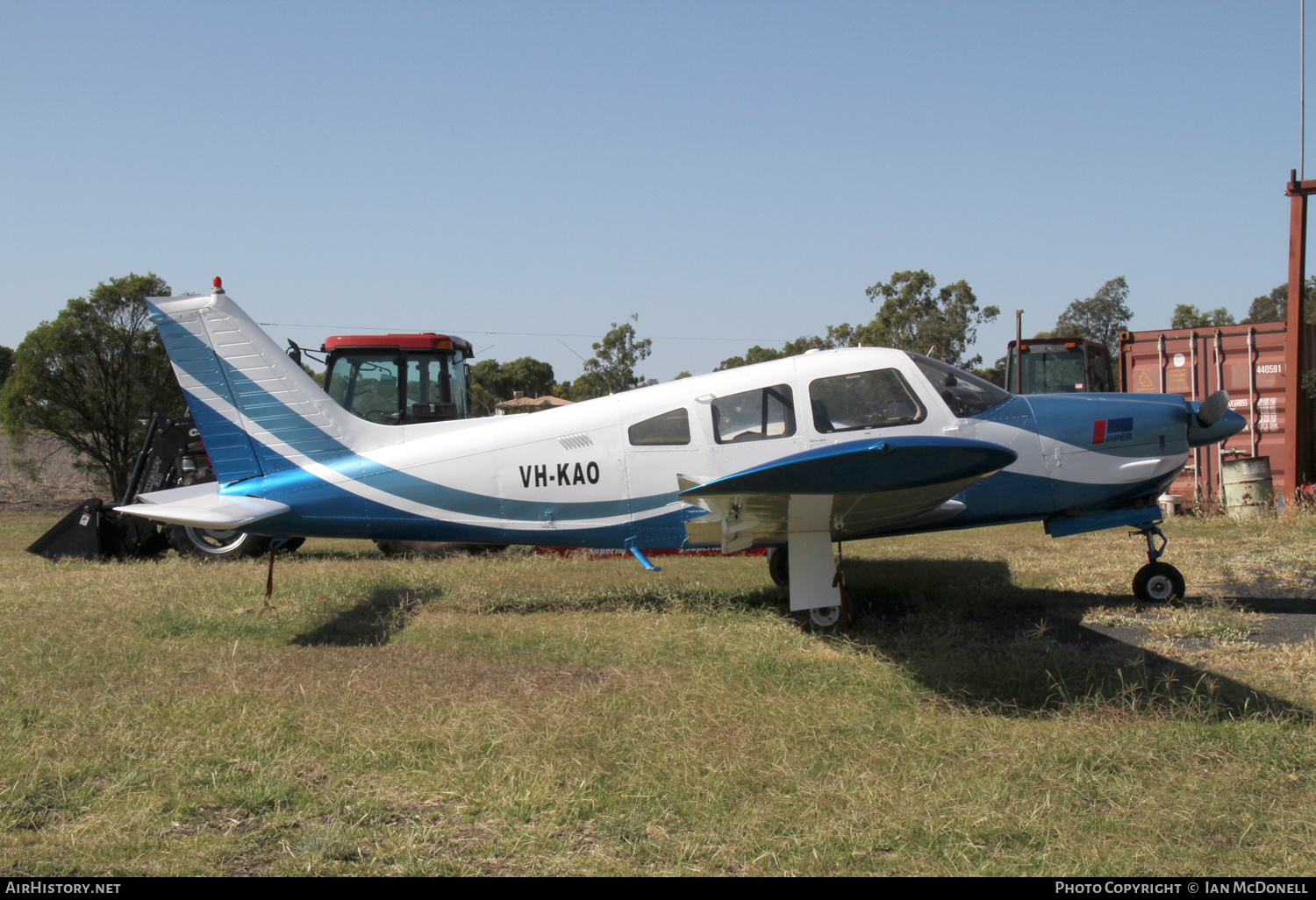 Aircraft Photo of VH-KAO | Piper PA-28R-200 Cherokee Arrow II | AirHistory.net #161834