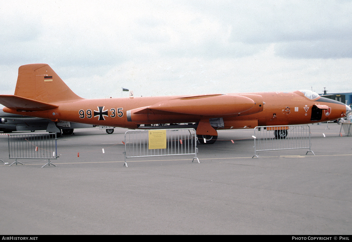 Aircraft Photo of 9935 | English Electric Canberra B2 | Germany - Air Force | AirHistory.net #161873