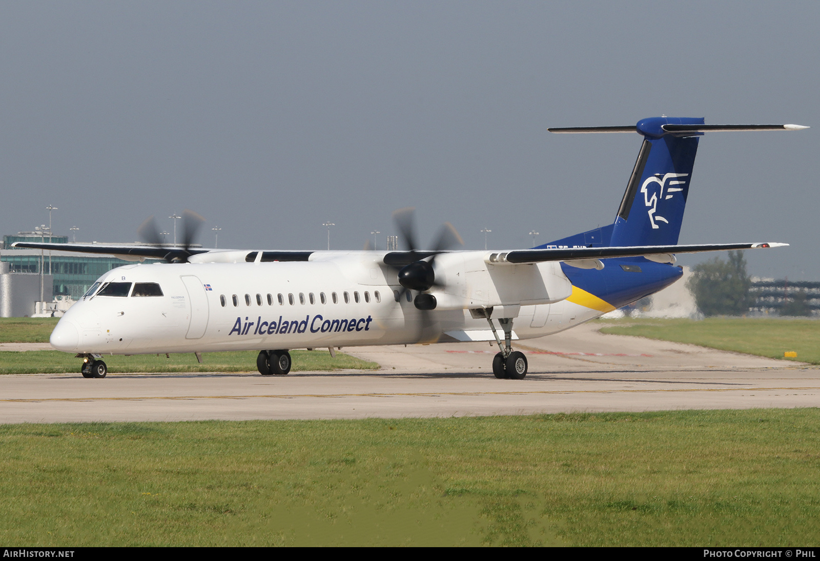 Aircraft Photo of TF-FXB | Bombardier DHC-8-402 Dash 8 | Air Iceland Connect | AirHistory.net #161880