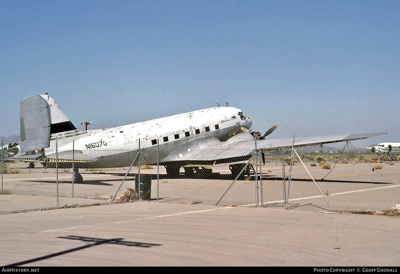 Aircraft Photo of N16070 | Douglas DC-3A-197 | AirHistory.net #162044