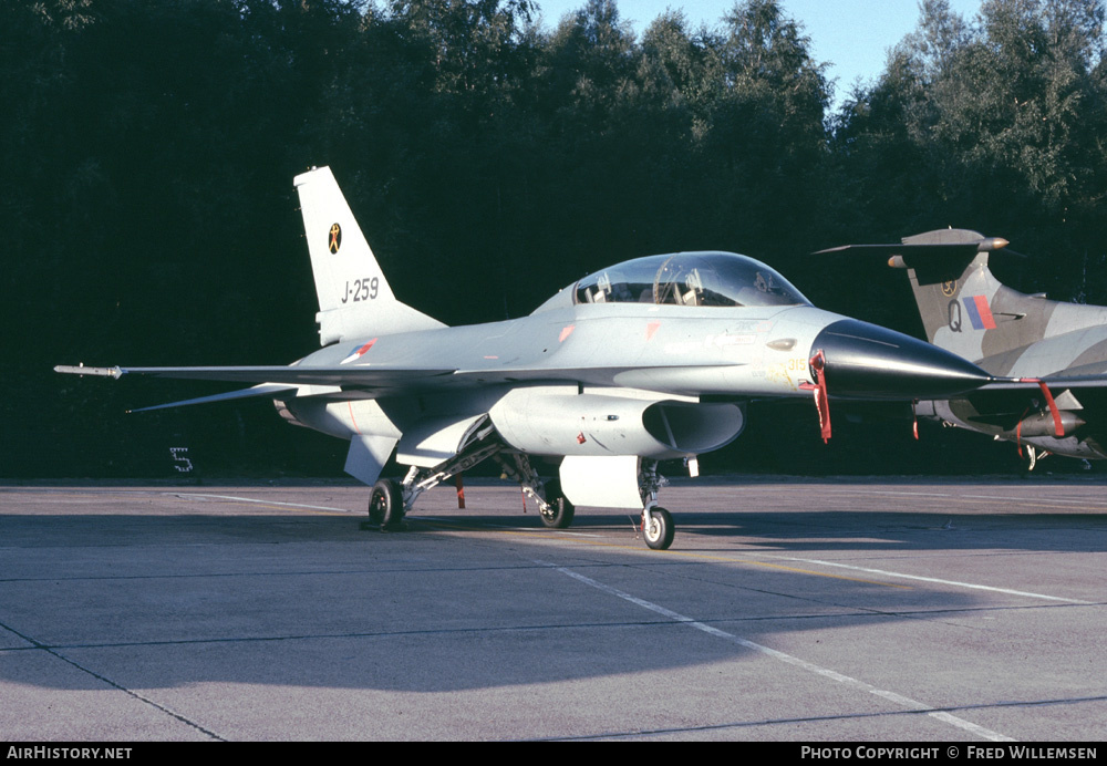 Aircraft Photo of J-259 | General Dynamics F-16B Fighting Falcon | Netherlands - Air Force | AirHistory.net #162077