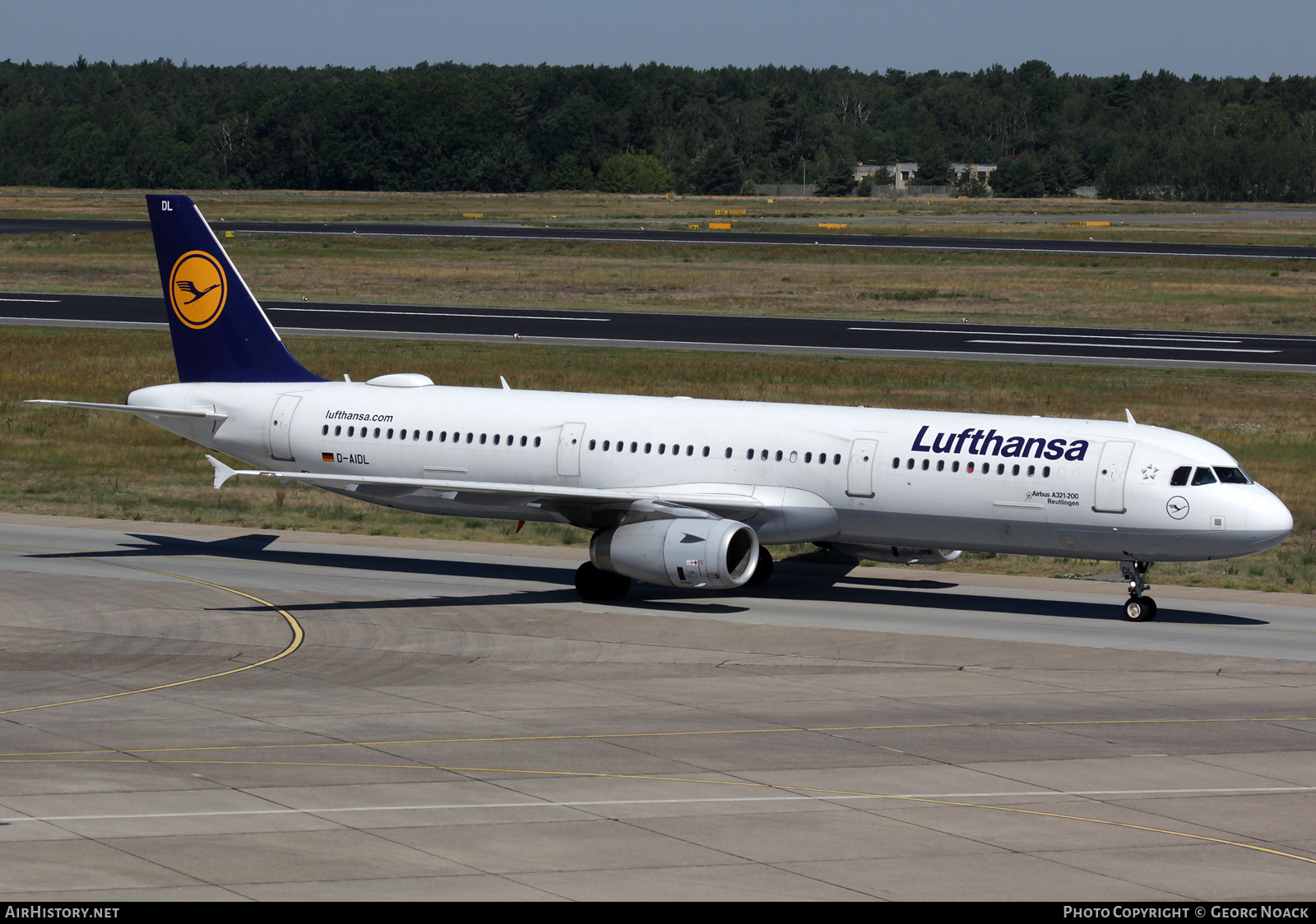 Aircraft Photo of D-AIDL | Airbus A321-231 | Lufthansa | AirHistory.net #162081