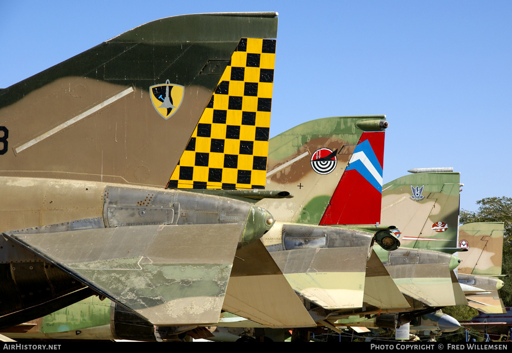 Aircraft Photo of 498 | McDonnell Douglas RF-4E(S) Phantom II (Kurnass) | Israel - Air Force | AirHistory.net #162292