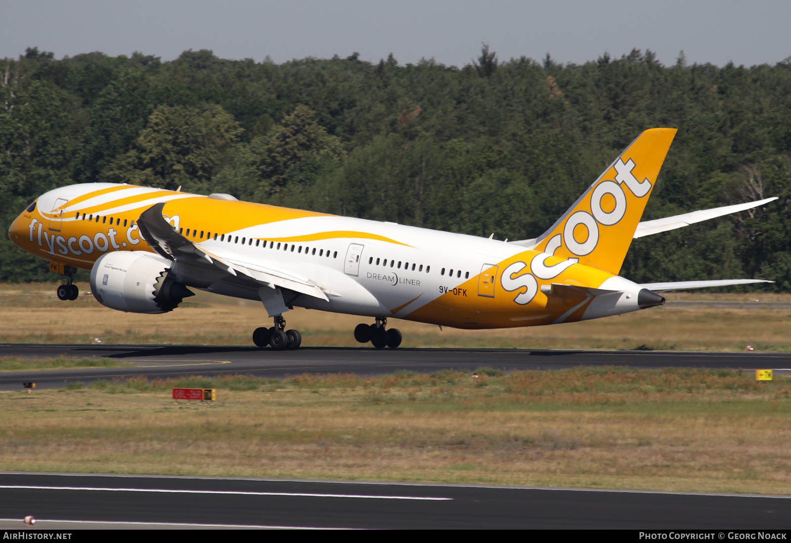 Aircraft Photo of 9V-OFK | Boeing 787-8 Dreamliner | Scoot | AirHistory.net #162306