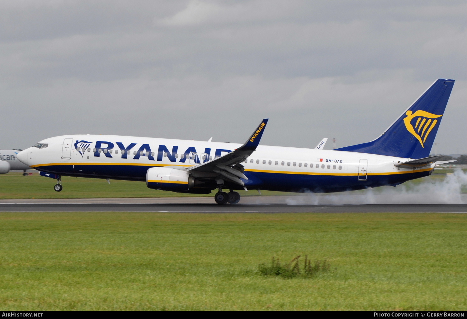 Aircraft Photo of 9H-QAK | Boeing 737-800 | Ryanair | AirHistory.net #162340