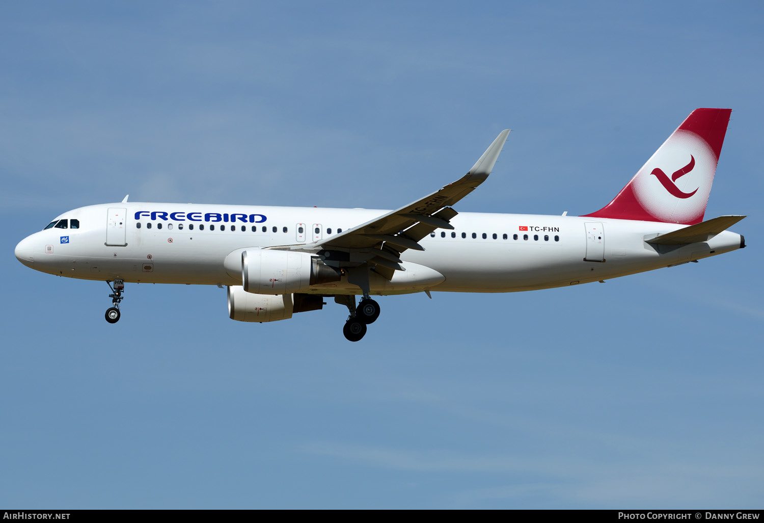 Aircraft Photo of TC-FHN | Airbus A320-214 | Freebird Airlines | AirHistory.net #162389