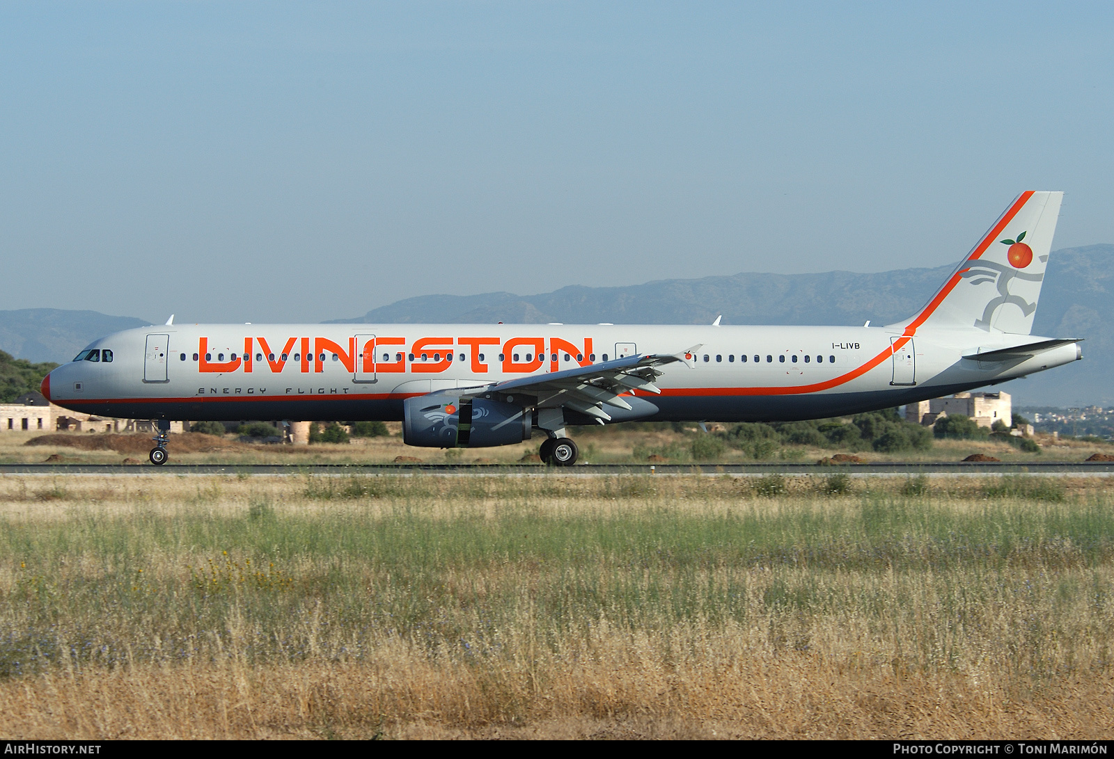 Aircraft Photo of I-LIVB | Airbus A321-231 | Livingston Energy Flight | AirHistory.net #162428