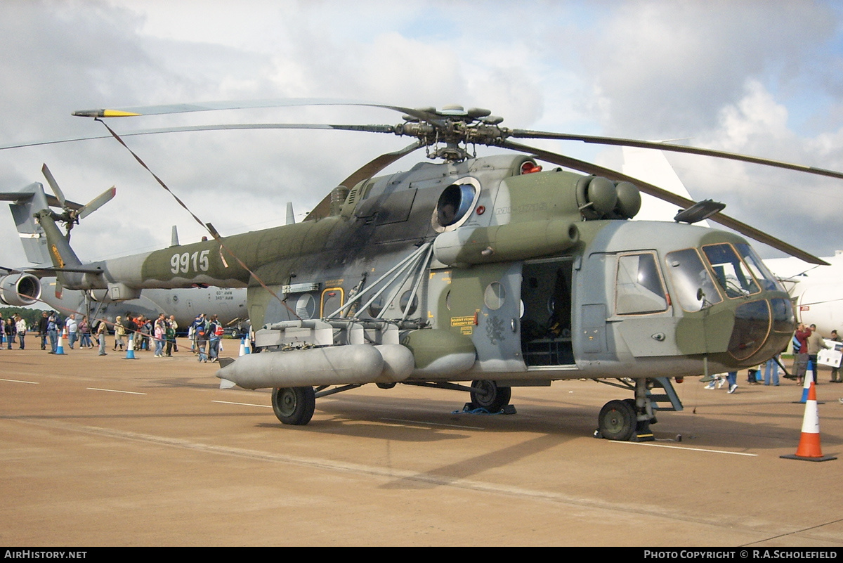 Aircraft Photo of 9915 | Mil Mi-171Sh | Czechia - Air Force | AirHistory.net #162442