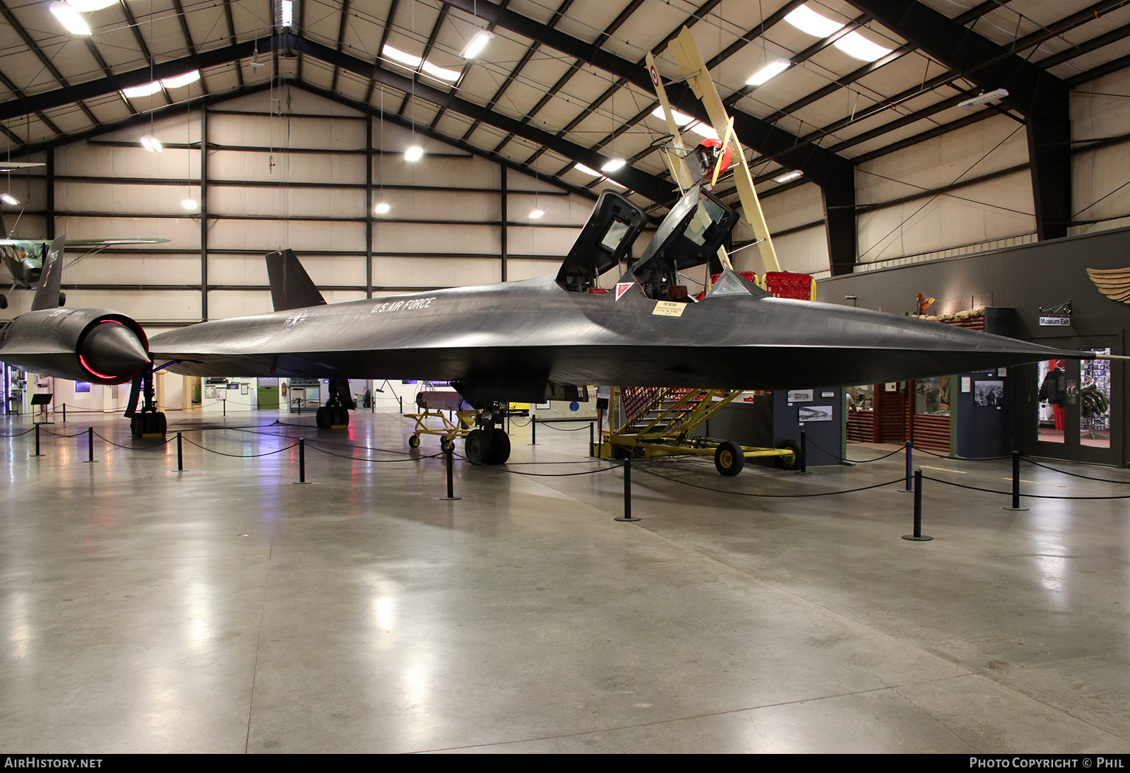 Aircraft Photo of 61-7975 / 17975 | Lockheed SR-71A Blackbird | USA - Air Force | AirHistory.net #162499