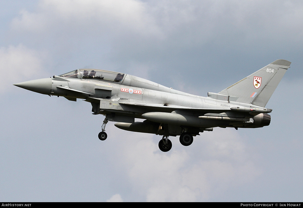 Aircraft Photo of ZJ804 | Eurofighter EF-2000 Typhoon T3 | UK - Air Force | AirHistory.net #162502