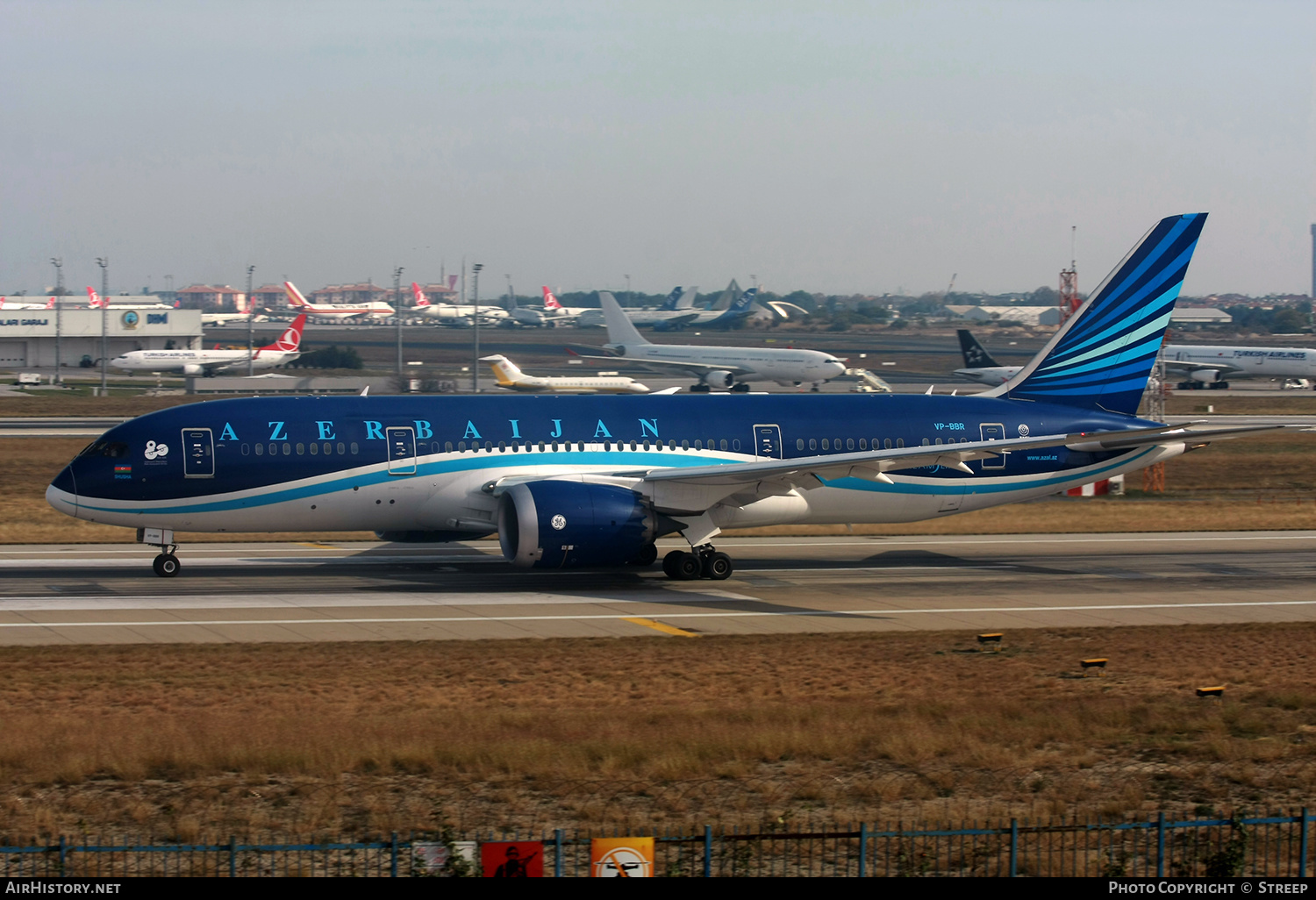 Aircraft Photo of VP-BBR | Boeing 787-8 Dreamliner | Azerbaijan Airlines - AZAL - AHY | AirHistory.net #162508