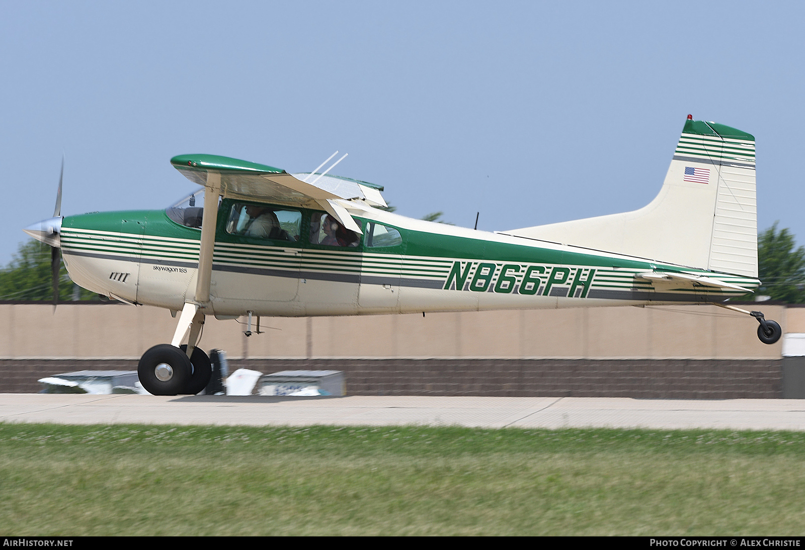 Aircraft Photo of N866PH | Cessna A185F Skywagon 185 | AirHistory.net #162518