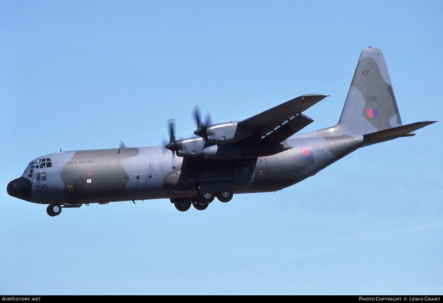 Aircraft Photo of XV299 | Lockheed C-130K Hercules C3 (L-382) | UK - Air Force | AirHistory.net #162522
