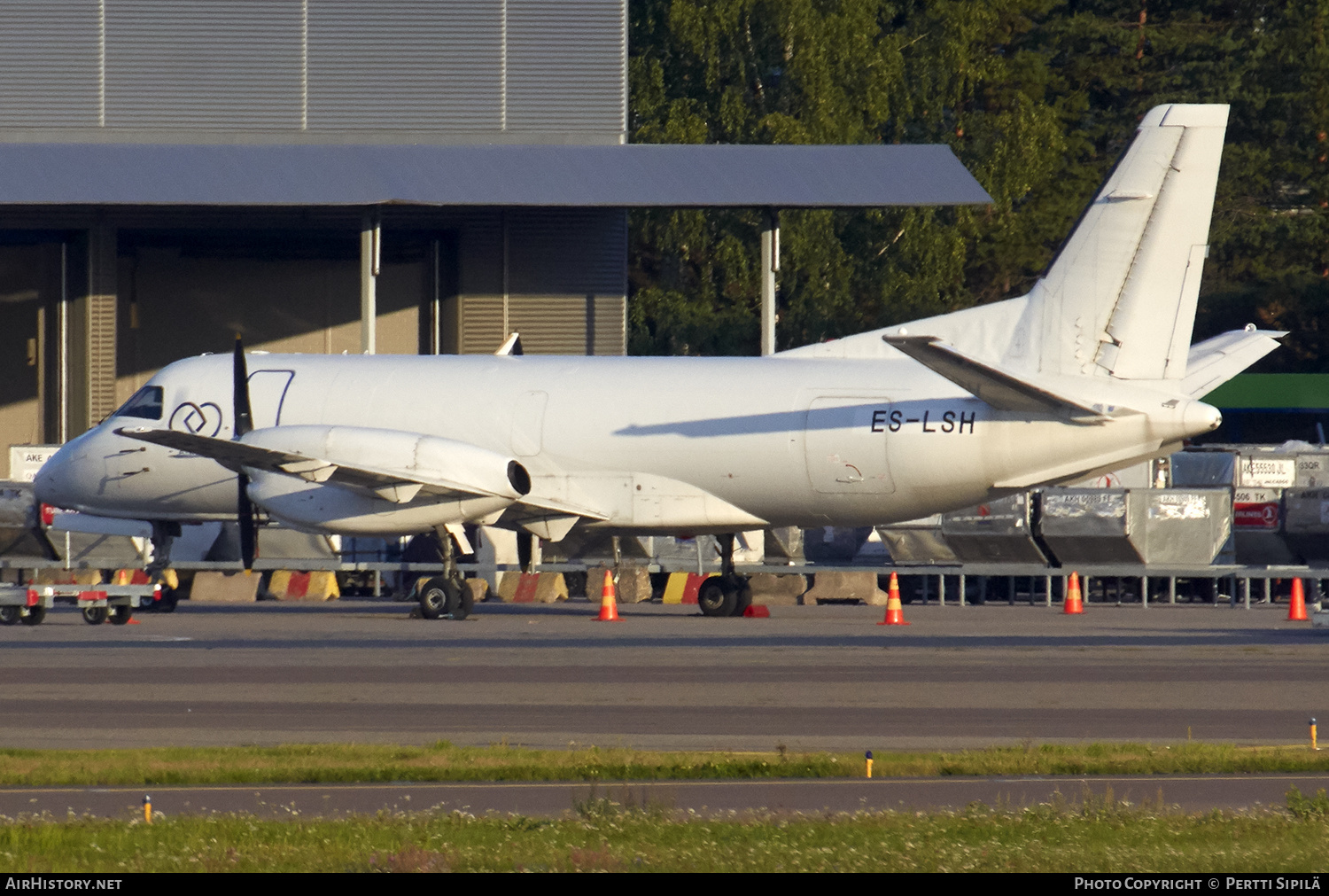 Aircraft Photo of ES-LSH | Saab-Fairchild SF-340A(F) | Airest | AirHistory.net #162534