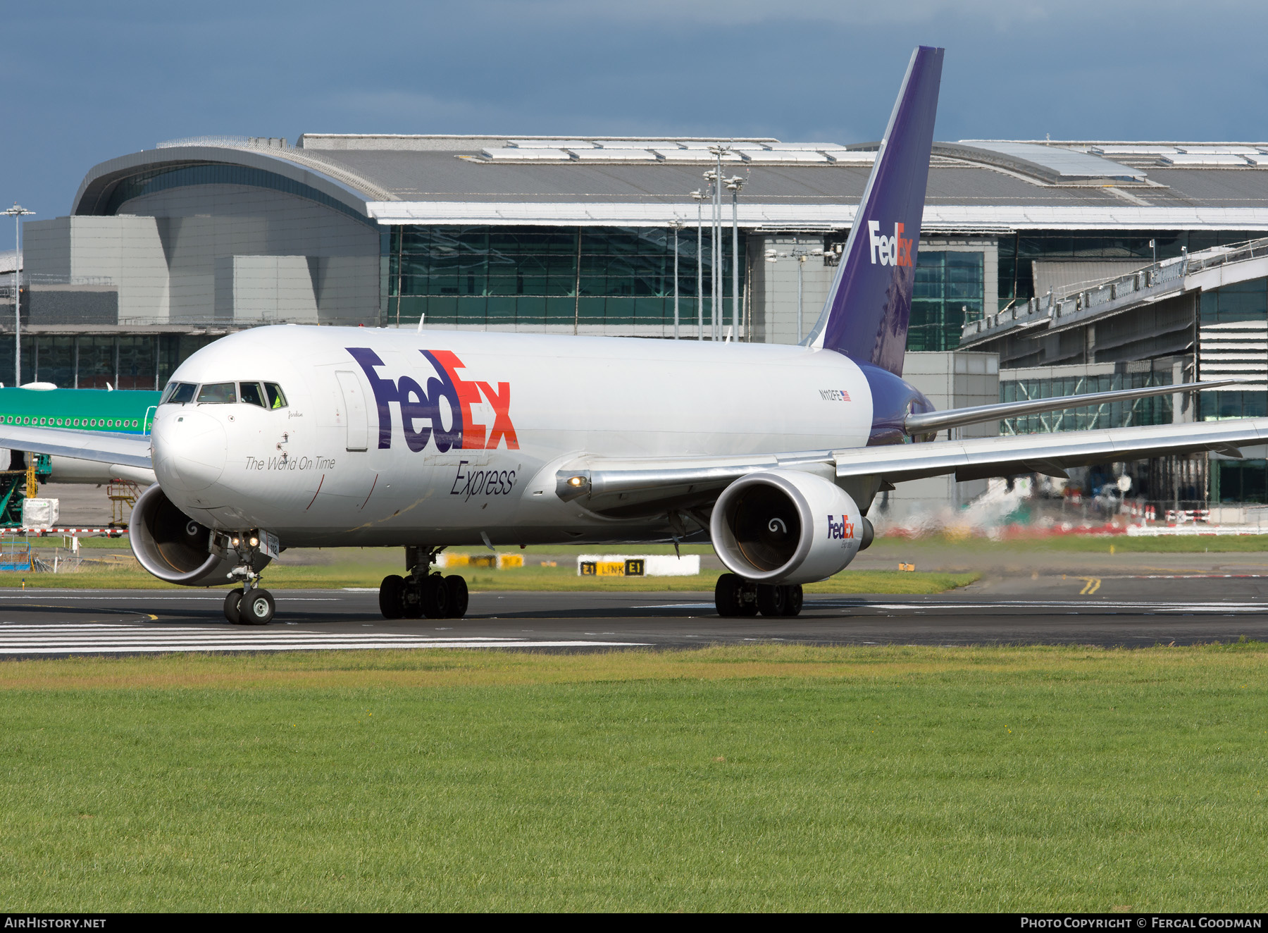 Aircraft Photo of N112FE | Boeing 767-3S2F/ER | FedEx Express | AirHistory.net #162563