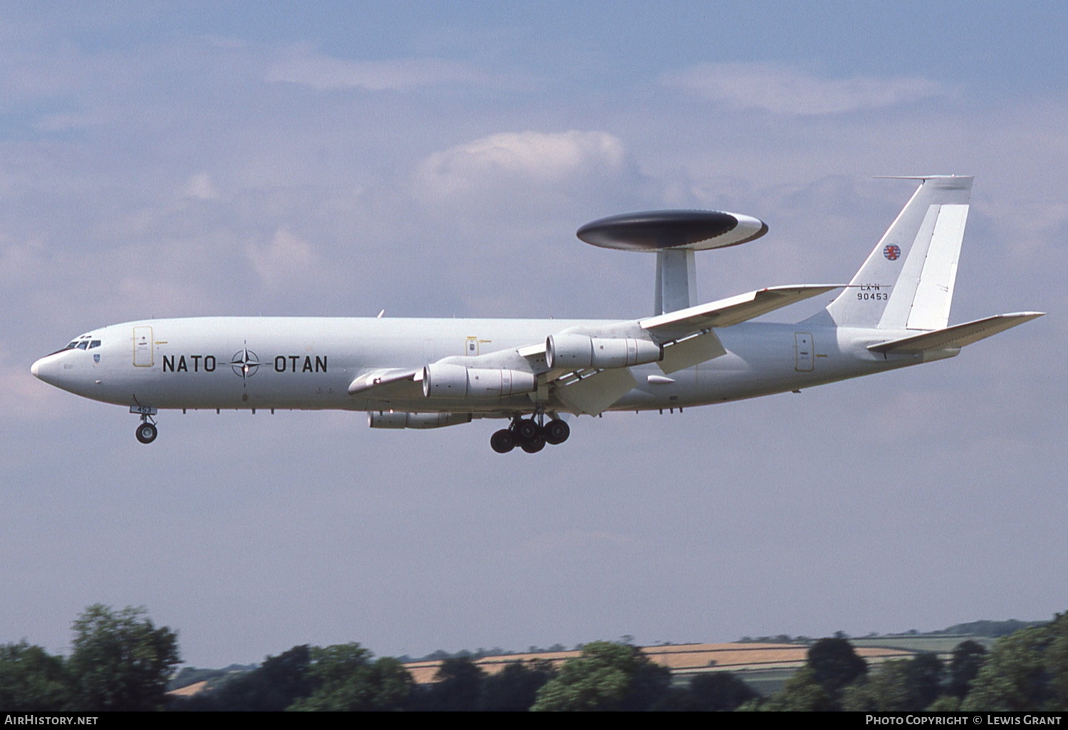 Aircraft Photo of LX-N90453 | Boeing E-3A Sentry | Luxembourg - NATO | AirHistory.net #162571