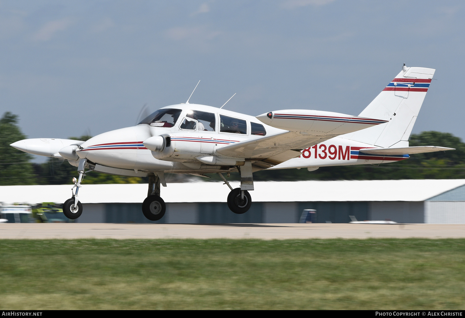 Aircraft Photo of N8139M | Cessna 310I | AirHistory.net #162711