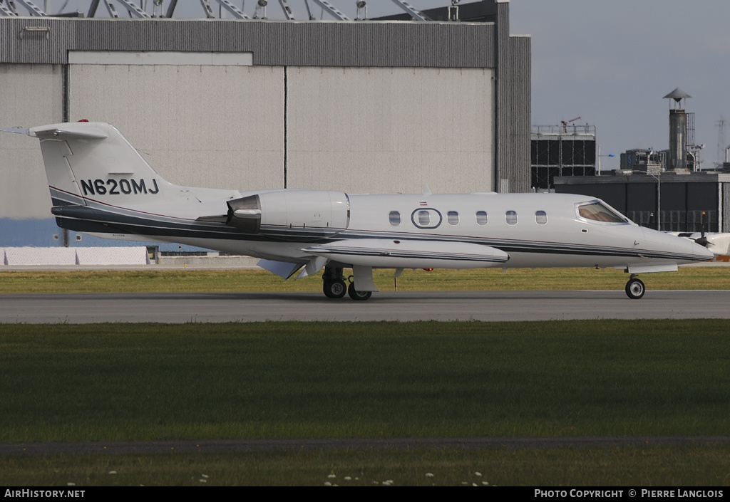 Aircraft Photo of N620MJ | Gates Learjet 35A | AirHistory.net #162802
