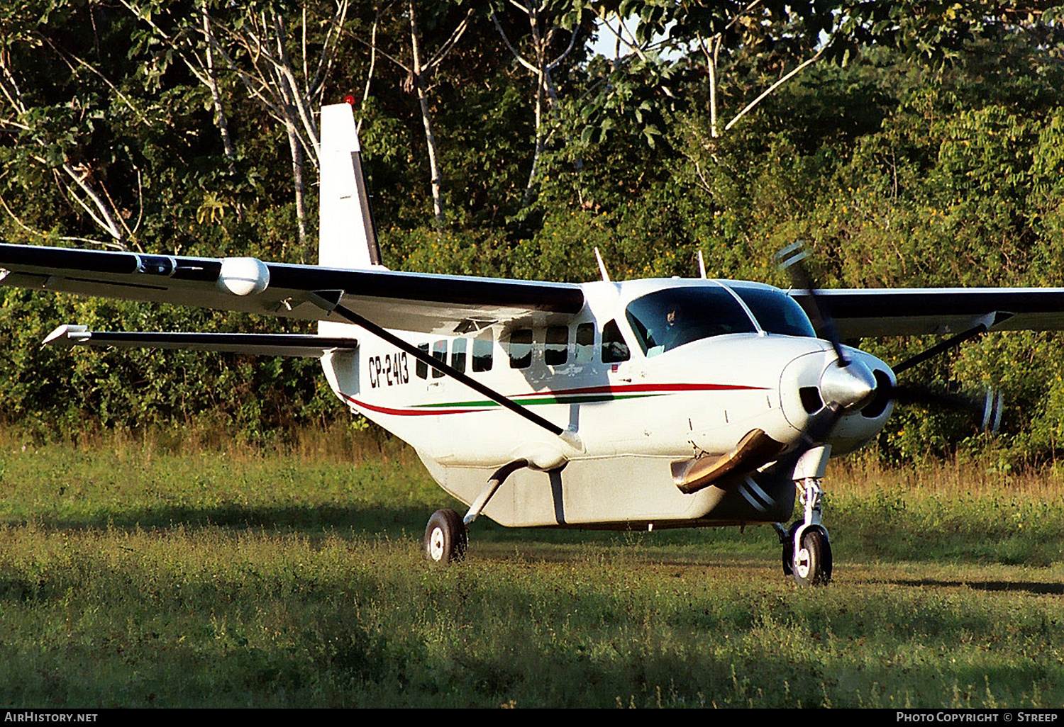 Aircraft Photo of CP-2413 | Cessna 208B Grand Caravan | AirHistory.net #162835