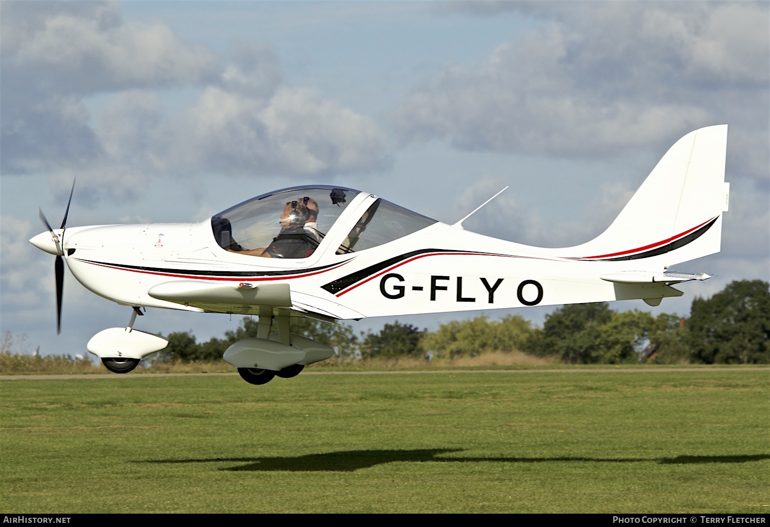 Aircraft Photo of G-FLYO | Evektor-Aerotechnik EV-97 EuroStar SL | AirHistory.net #162861