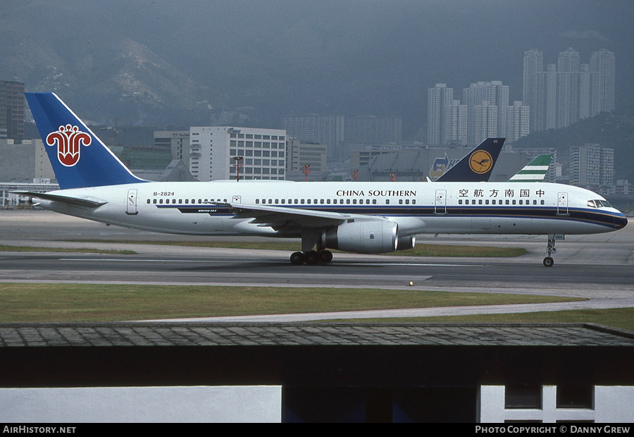 Aircraft Photo of B-2824 | Boeing 757-21B | China Southern Airlines | AirHistory.net #162879