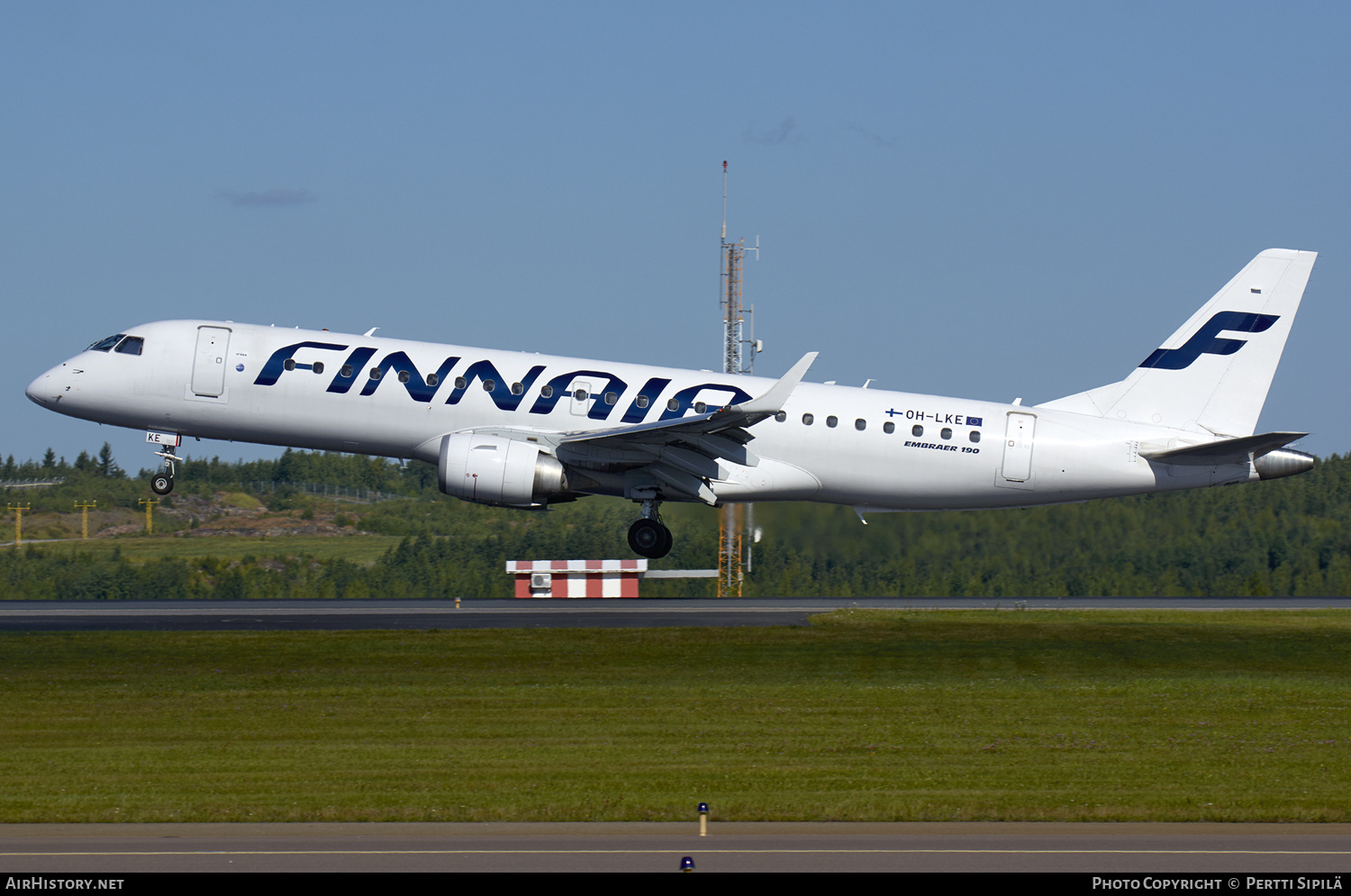 Aircraft Photo of OH-LKE | Embraer 190LR (ERJ-190-100LR) | Finnair | AirHistory.net