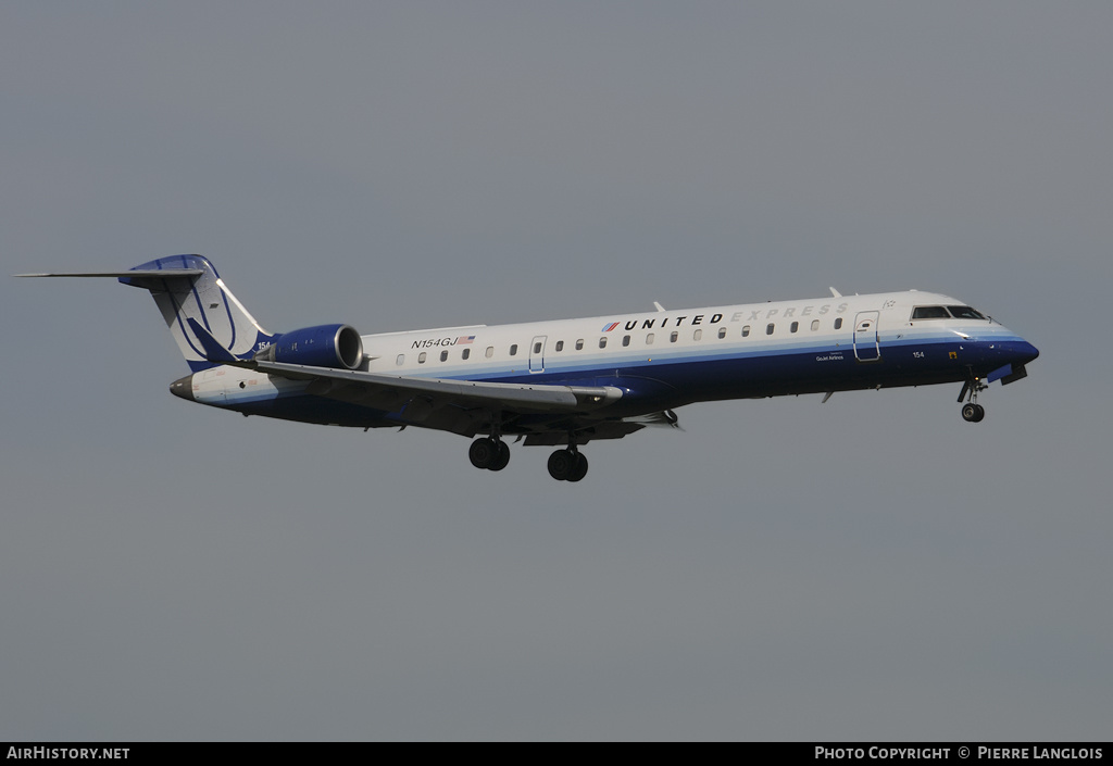 Aircraft Photo of N154GJ | Bombardier CRJ-701ER (CL-600-2C10) | United Express | AirHistory.net #163035