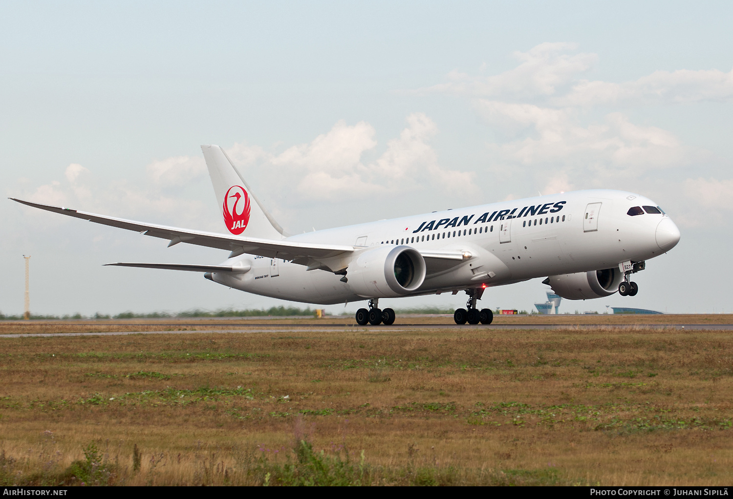 Aircraft Photo of JA827J | Boeing 787-8 Dreamliner | Japan Airlines - JAL | AirHistory.net #163045