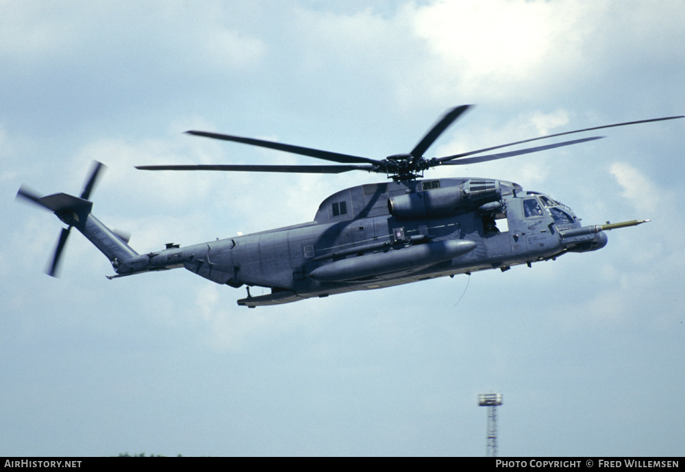 Aircraft Photo of 69-5784 | Sikorsky MH-53J Pave Low III | USA - Air Force | AirHistory.net #163077