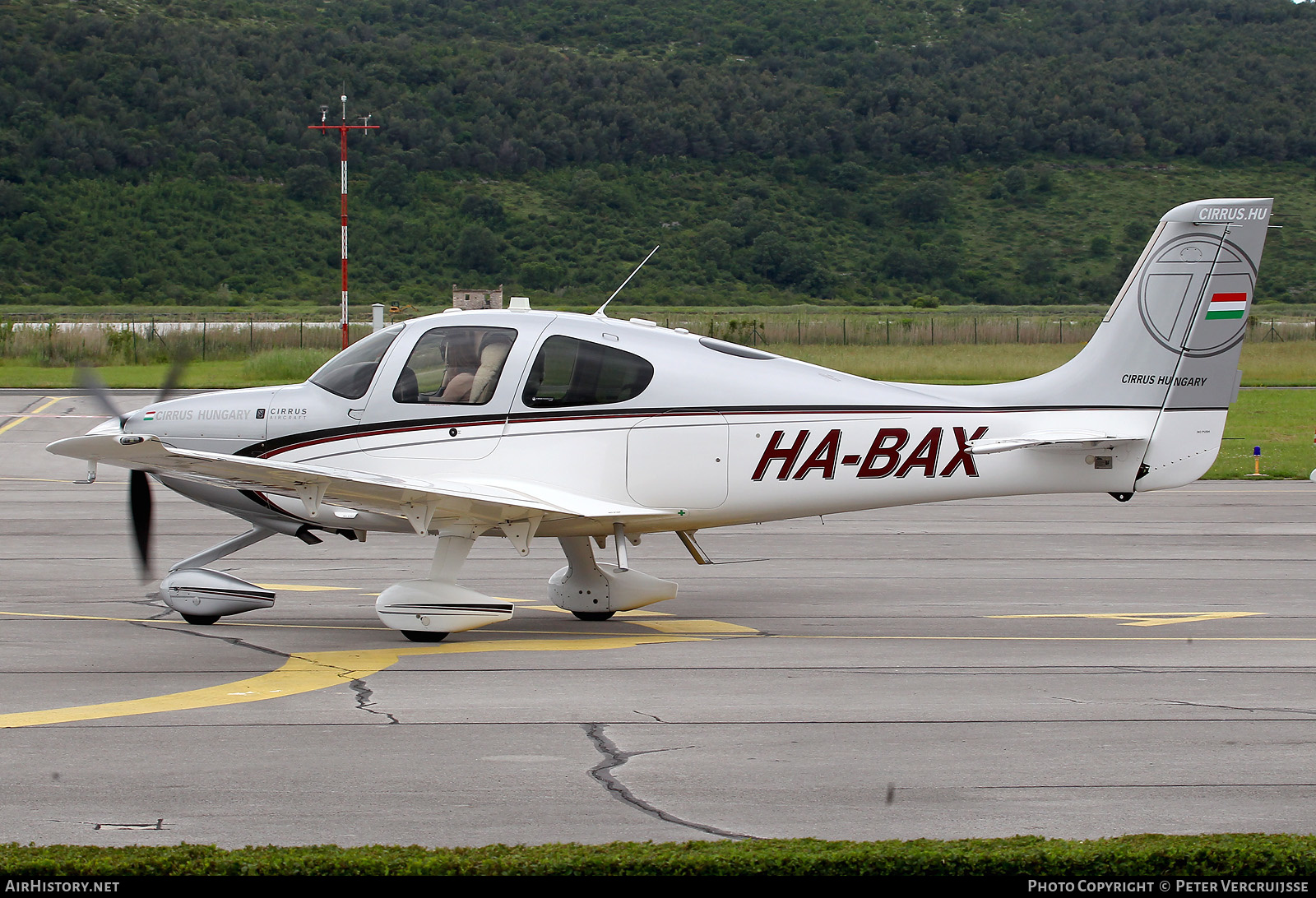 Aircraft Photo of HA-BAX | Cirrus SR-22T G3-GTS | Cirrus Hungary | AirHistory.net #163080