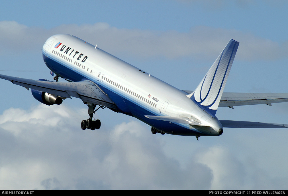 Aircraft Photo of N643UA | Boeing 767-322/ER | United Airlines | AirHistory.net #163089