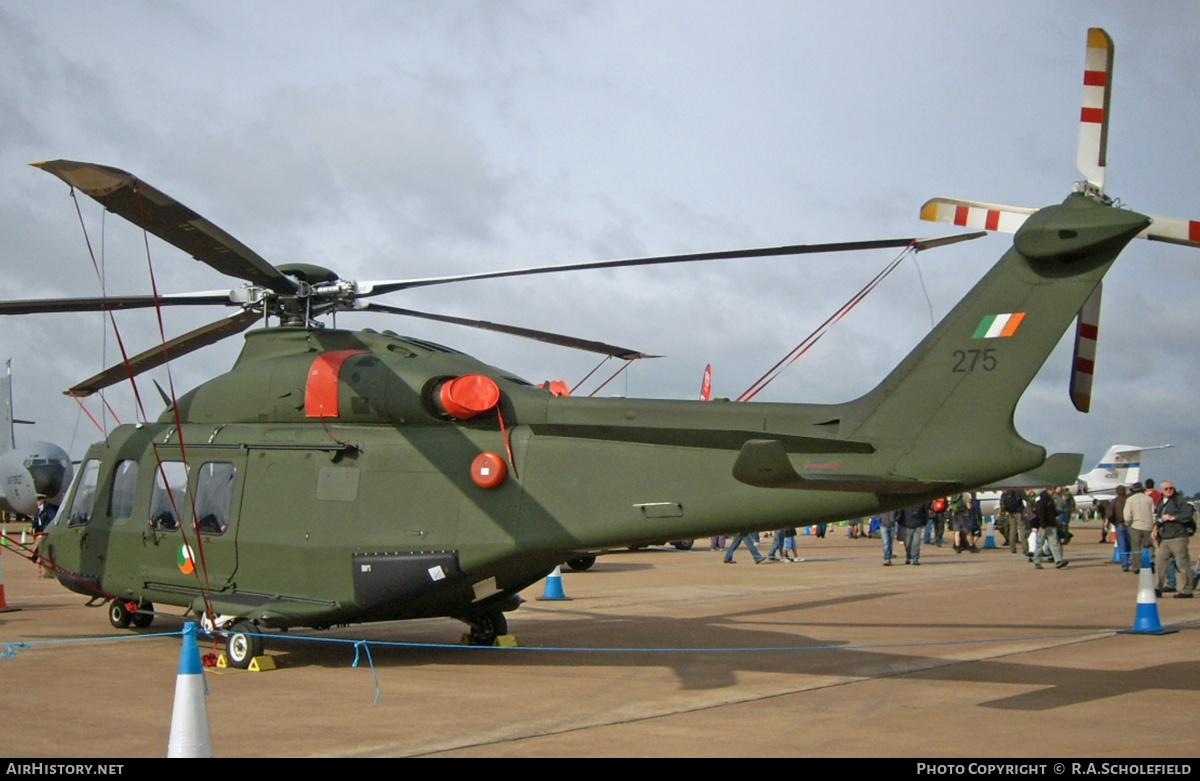 Aircraft Photo of 275 | AgustaWestland AW-139 | Ireland - Air Force | AirHistory.net #163173