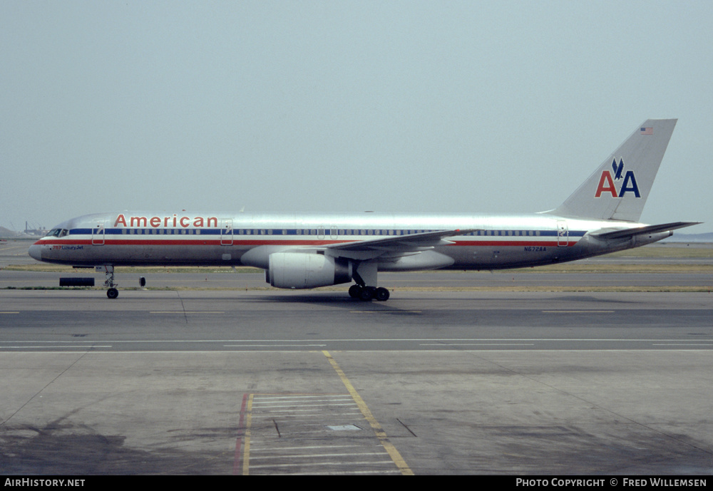 Aircraft Photo of N672AA | Boeing 757-223 | American Airlines | AirHistory.net #163184