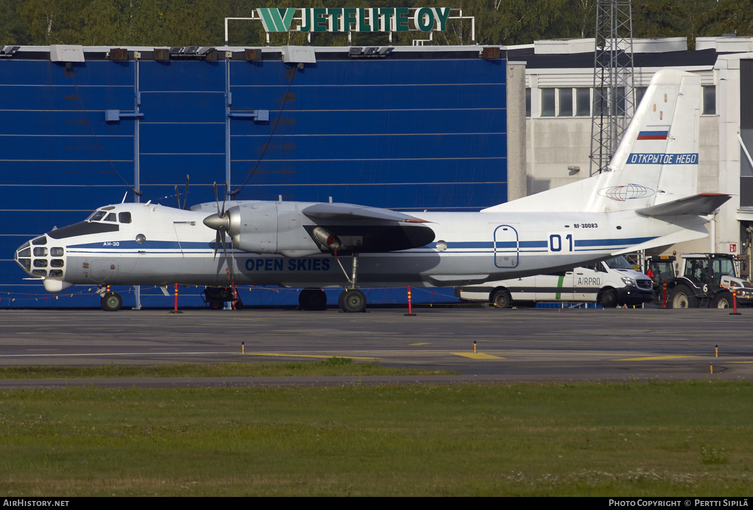 Aircraft Photo of RF-30083 | Antonov An-30B | Russia - Air Force | AirHistory.net #163440