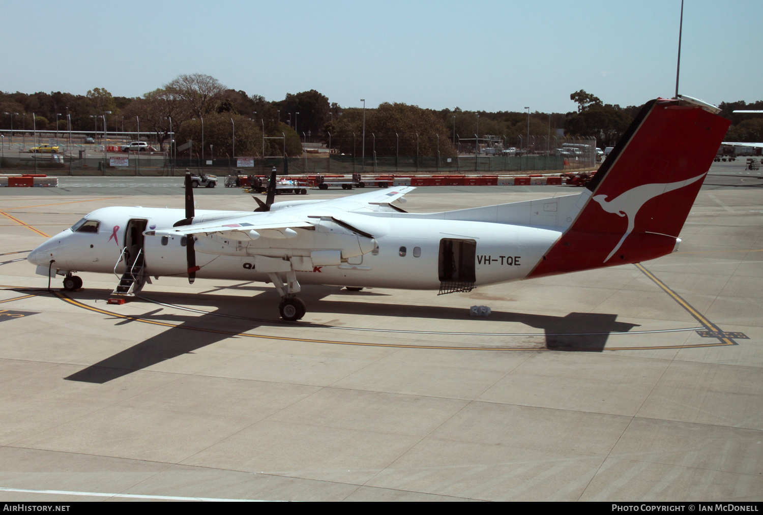 Aircraft Photo of VH-TQE | Bombardier DHC-8-315Q Dash 8 | QantasLink | AirHistory.net #163486