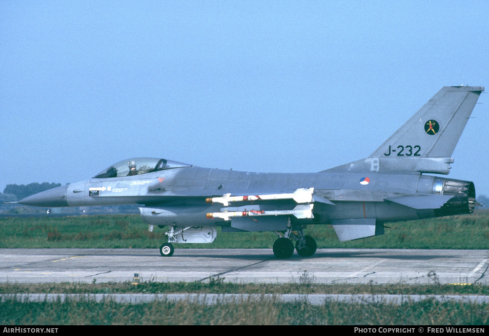 Aircraft Photo of J-232 | General Dynamics F-16A Fighting Falcon | Netherlands - Air Force | AirHistory.net #163572