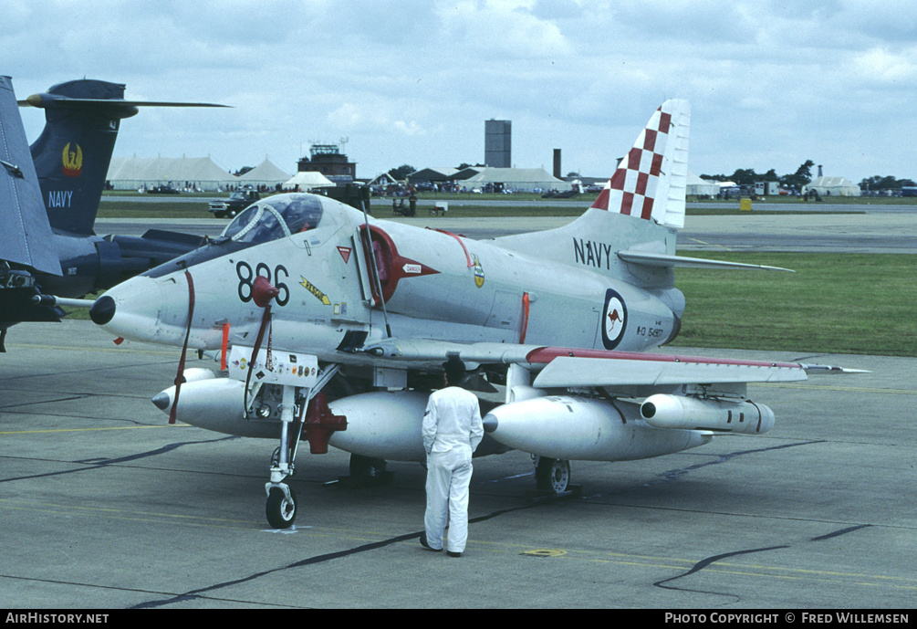 Aircraft Photo of N13-154907 | McDonnell Douglas A-4G Skyhawk | Australia - Navy | AirHistory.net #163590